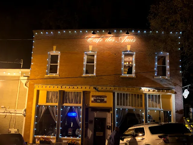 Cafe Des Amis
