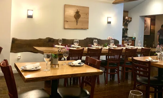 Brasa Pub & Restaurant