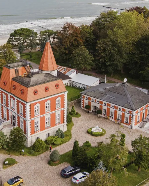 VILLA RED by COLUMBUS - komfort blisko morza