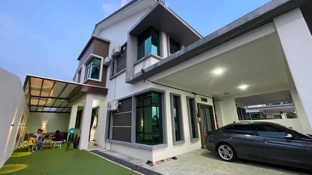 CikYam Homestay Pool Melaka