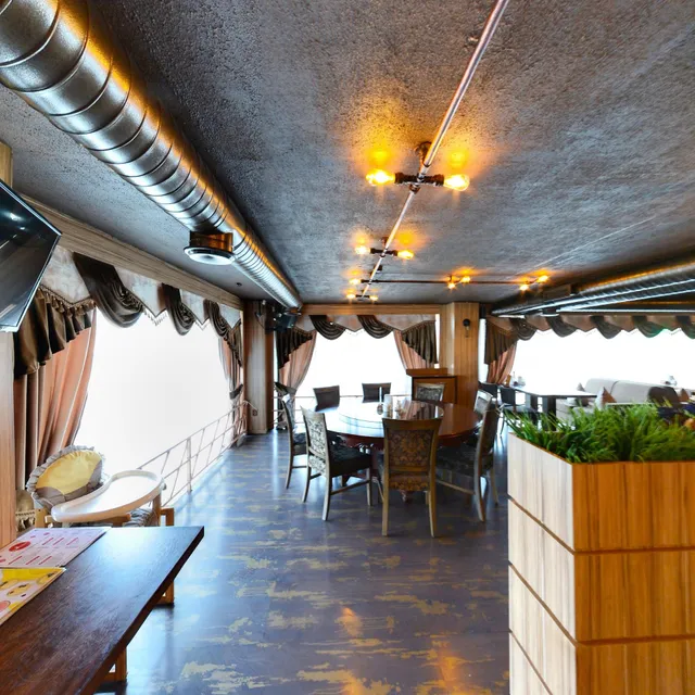 Emil Chinese Restobar