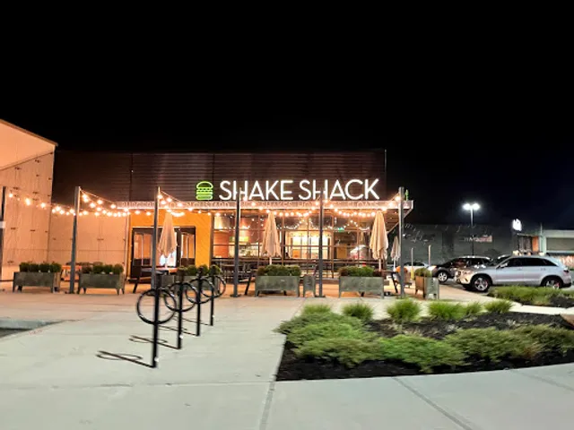 Shake Shack West Hartford