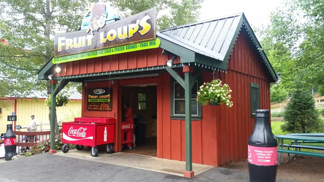 Fruit Loup’s Farm Stand