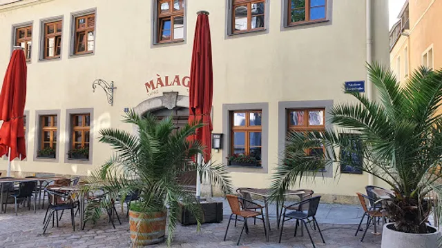 Malaga | Tapas • Bar