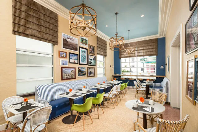 Jules Kitchen, at Circa 39 Hotel