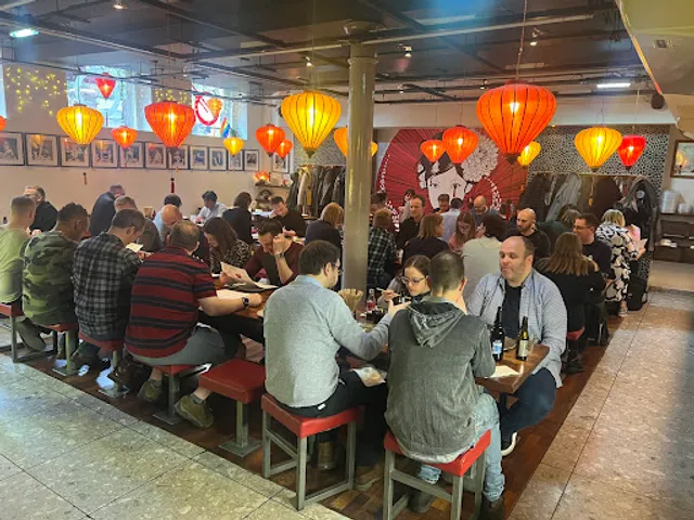 Tampopo Albert Square