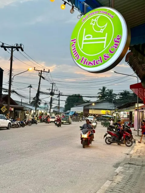 Penny Hostel & Cafe