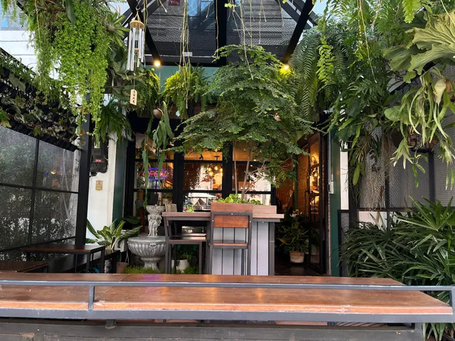 Nimman Forest Hostel