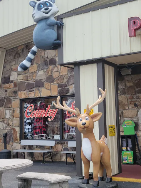 Lid'l Dolly's Factory Store