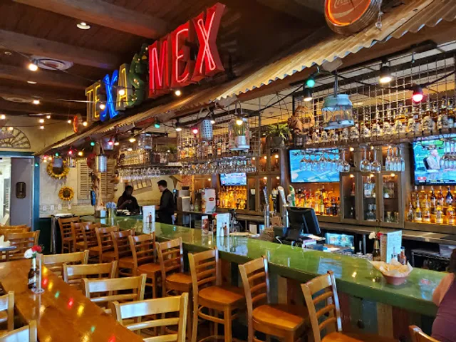 Lupe Tortilla Mexican Restaurant