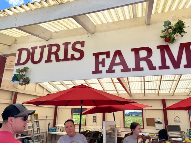Duris Strawberry Farms