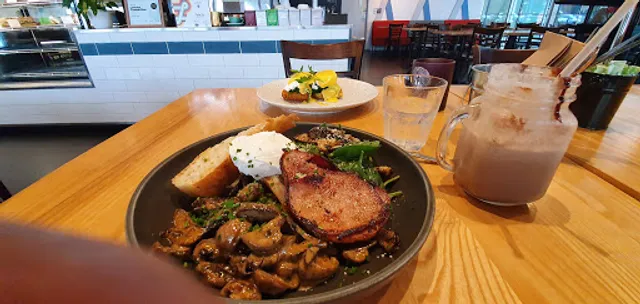 MELBA Victoria Street