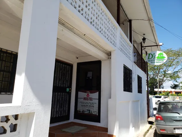 D's Guesthouse/ Apartments