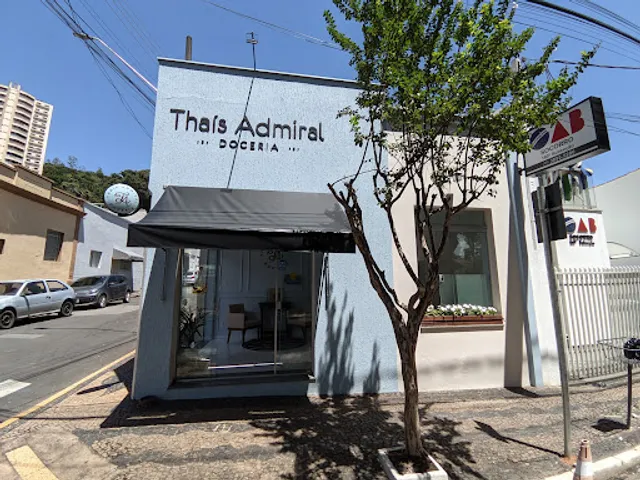 Thaís Admiral Doceria