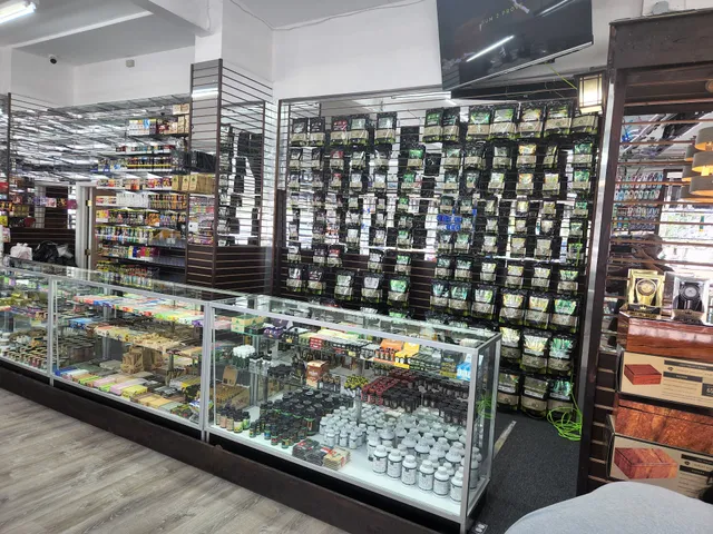 Lizell Office Furniture