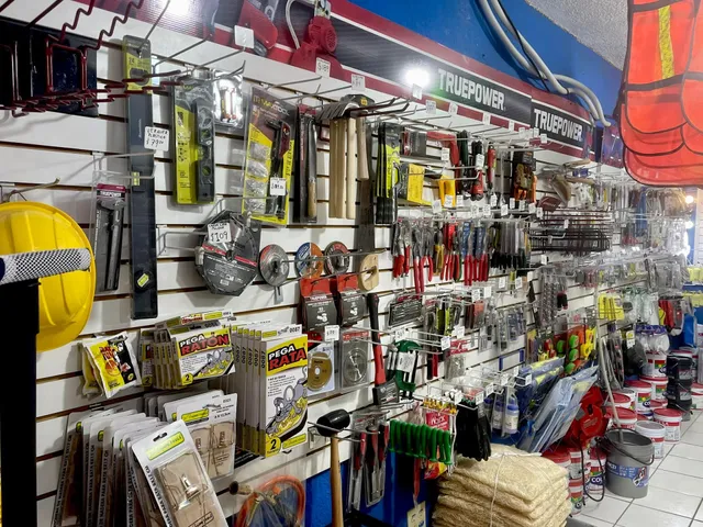 Recco Ferreteria - Fortin