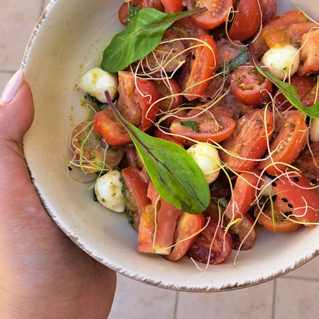 Nektar beach restaurant