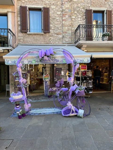 Lavanda Del Lago Sirmione