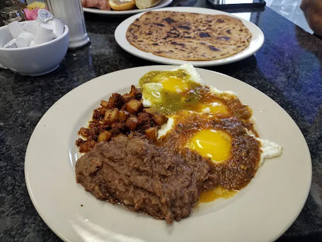 Ricardo's Restaurant- Jaime Zapata Ave.