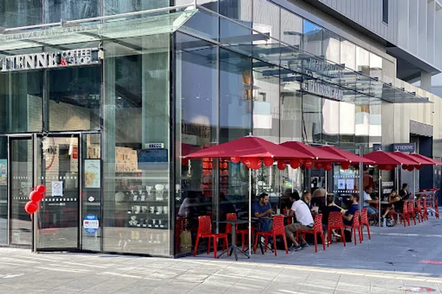 ETIENNE Coffee Shop Bordeaux lac Ginko