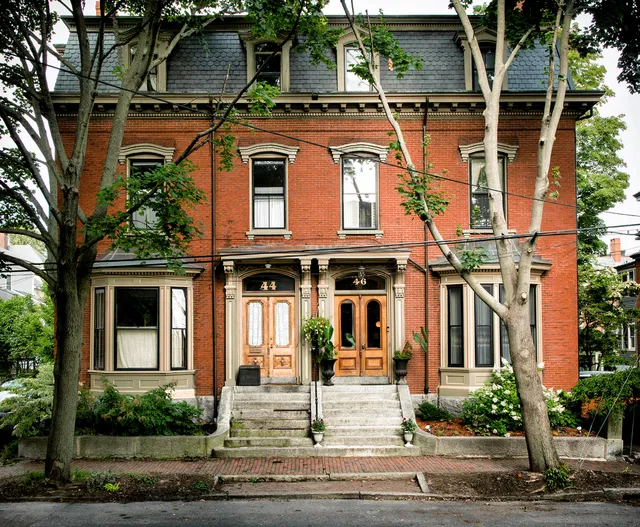 Blind Tiger Portland – Carleton Street