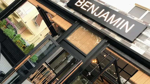 Benjamin Burger House