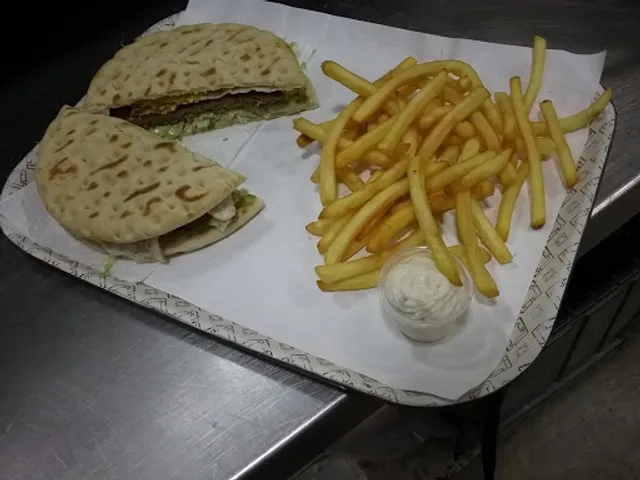 Austral Pizza tacos kebab burger