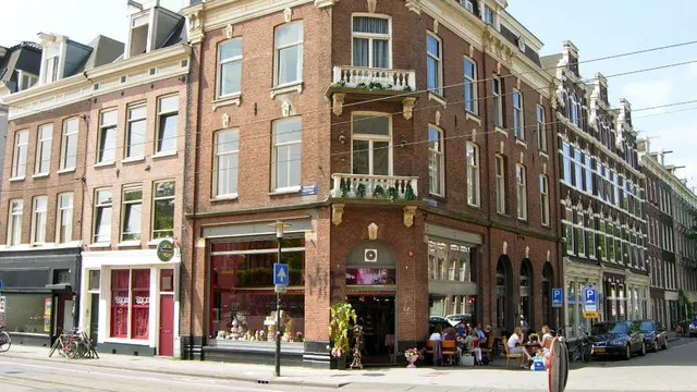 Cake Under My Pillow