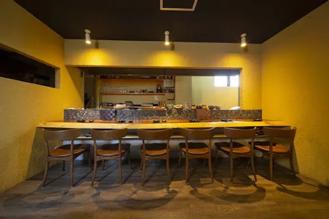 Kami Tsu Kiyachan Pion