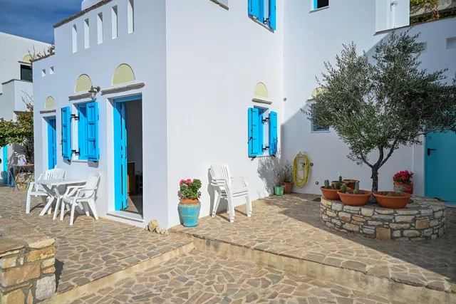 Abrami Traditional Villas & Studios