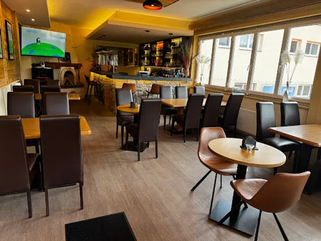 PIZZERIA DOMINO Restaurant