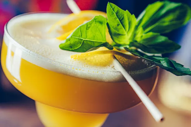 vendewa's Café & Bar