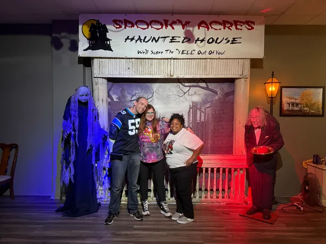 Spooky Acres Haunted House