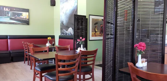 Lucky Horse Chinese Restaurant