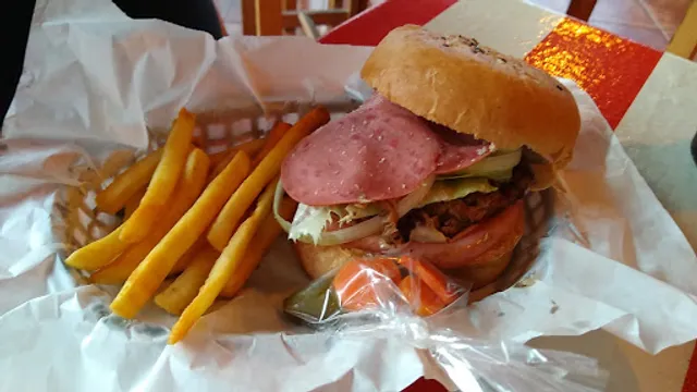 Bigg Mama's Burger