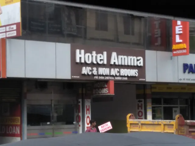 Hotel Amma Residency