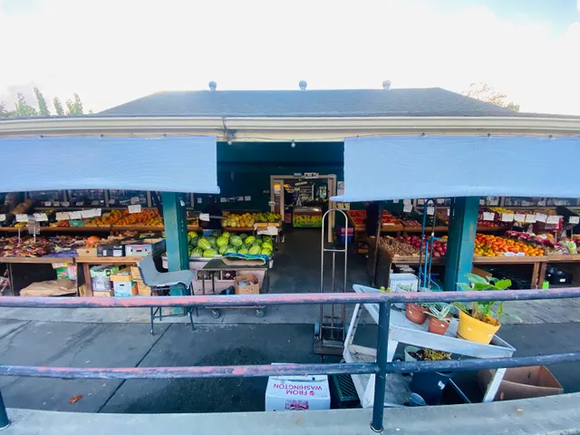 Sonoma Valley Fruit Basket