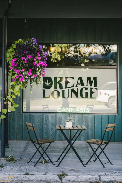 Dream Lounge Cannabis