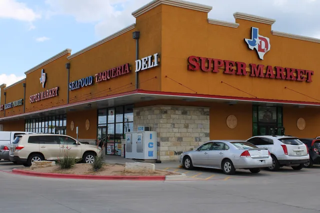 JD's Market, Cedar Creek,TX