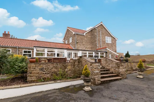 Middlehead Cottages and Huts at Cropton Forest
