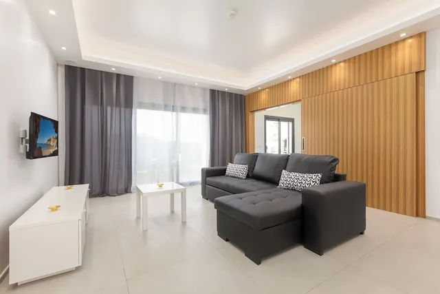 Correeira luxury residence