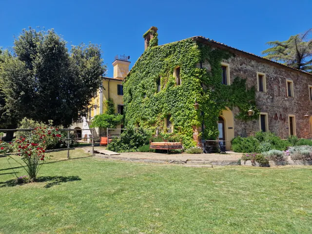 Agriturismo Bio Fattoria di Pietra - Ristorante Maremmano - KM0