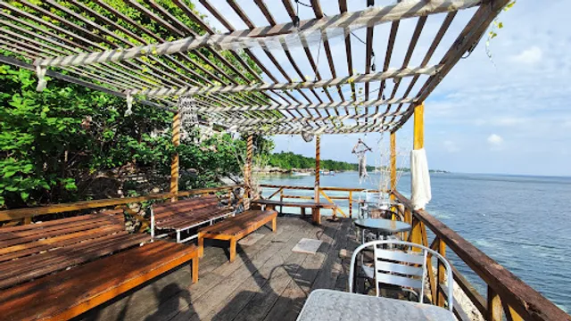 Nua Indah Coffee and Resto