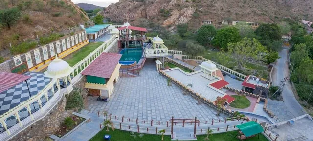 Badi Garh Palace Resort & Spa