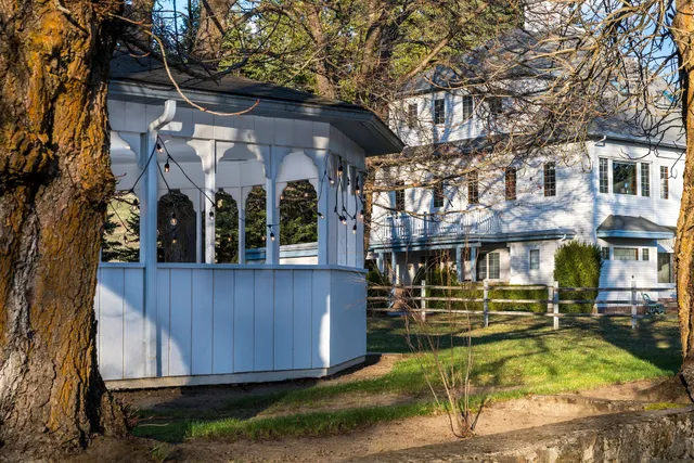 Gardenview Estate Bed & Breakfast