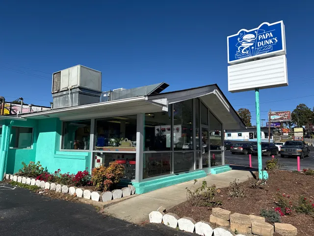 Papa Dunk's Family Kitchen