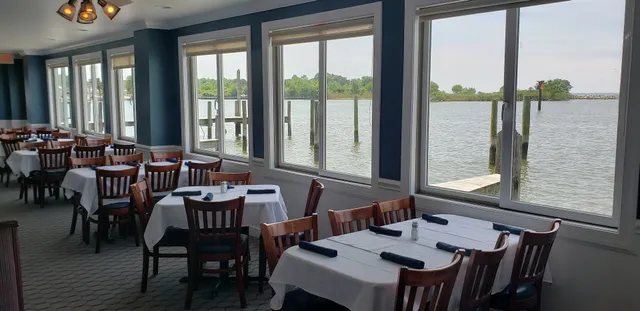 Waterman's Crab House