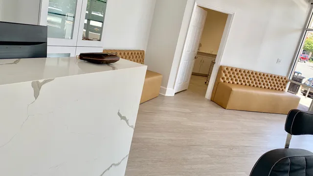 VICTORIA’S Brows & Beauty- Arboretum