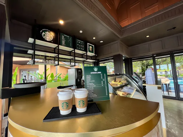 Starbucks @Voyager Café