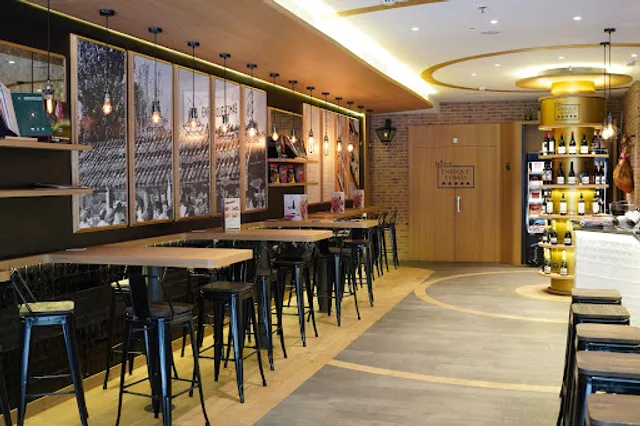 La Barra de Enrique Tomás